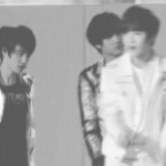 [EXO] 요새 마마<b>때</b><b>무대</b> 다시돌려보는데..