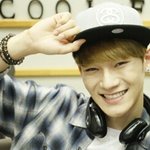 [EXO] 김종대 <b>억지웃음</b>짓지마