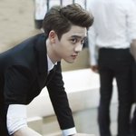 [EXO] <b>주름</b>도 잘생김 돋는 도경수 