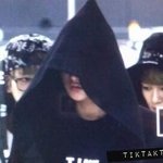 [EXO] 131028 공항 타오 얼굴을보여라ㅠㅠㅠ