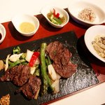 [수원<b>인계동</b>맛집] 스테이크 무제한 먹고 또 먹고~ 킹콩스테이크하우스...