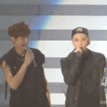 [EXO] 흘릴까봐 <b>빨대</b>꽂아먹는 세훈