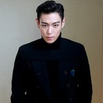 생긴 거랑 다르게 돌발 행동 좋아하는 <b>top</b>