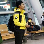 꽃보다 누나의 젊은 <b>짐꾼</b> 이승기! 이승기 공항패션도 벌써부터 인기네요...