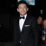 보타이 했는데 진짜 <b>멋짐</b> 터지는 황정민