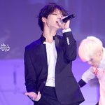 <b>태민</b>이의 스모키 화장!!