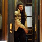 <b>방한</b>에만 초점을 맞춘 크리스틴 스튜어트 패션