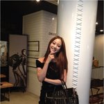 인형돋는 <b>한예슬</b> 근황 사진