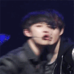 [exo] 와 도경수 흑발 ....