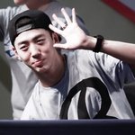 [BAP] 배드맨 앨범사면주는 그 브로마이드있잖아