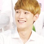 [exo] 종대 사진 <b>투척</b>