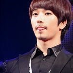 <b>수염</b> 길렀던 상남자 아이돌들