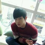 [연예인패션] 이준, 서인국이 선택한 윙팁 워커부츠 이렇게 신어라...