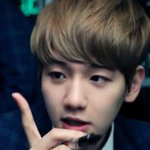 [exo] <b>변백현</b> 손가락