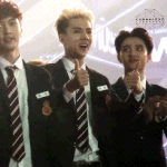 [EXO] 상받고 <b>신난</b> 경수랑 세훈이