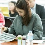 <b>대본</b> 리딩 현장에서도 예쁜 이연희
