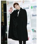 시상식에서 뱀파이어 백작 <b>빙의</b>된 이종석