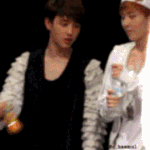 [EXO] 디오가 시우민 귀여워<b>한단</b>게 웃김ㅋㅋ