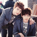 [비상대피소] 아끼는 <b>투샷</b> 두장