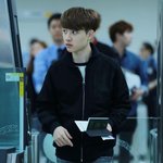 [EXO] <b>경수</b> 이렇게입는거 더 좋은데???