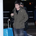 자기 때문에 몰려든 <b>인파</b>에 놀란 정우ㅋㅋ