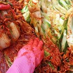국제위러브유운동본부(회장 장길자) 김장나누기에서 처음 김장을 했어요...