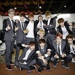 [EXO] 진짜 한두명도배말고 다같이 단합해서 도배합시다 제발