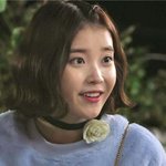 뽀글뽀글 빨간 <b>양털</b> 후드 쓰고 빨간 모자 소녀 된 아이유 +_+