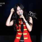 <b>흑발</b>이 잘 어울리는 여자 아이돌들.jpg