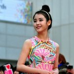 [아이유] (감동주의)모교에몰래돈기부한아이돌