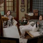 이번 <b>홀리데이</b> 선물은 윤은혜 얼굴이랑 몸매군..