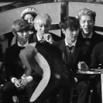 [EXO] 반응이 다 <b>달라</b>