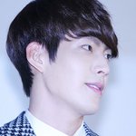 김우빈 최근 직찍... 실물 느낌 이런 느낌..?