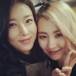 <b>볼</b><b>때</b>마다 예뻐지는 유빈 셀카