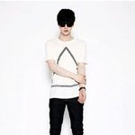 이 <b>안재현</b>사진 고화질 있으신분?