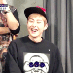 [시우민] 아래 <b>냉동</b>만두 움짤 보니까 새삼 웃는 우민이 좋다