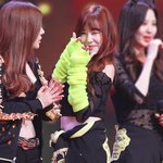 판이 <b>시끌</b>뻑적하네 커피한잔 하고 일하자~