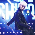 무대위 아이돌의 멋진 가죽자켓 패션 모음