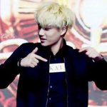 [EXO] <b>김종인</b> 짤한번 보고갈래?