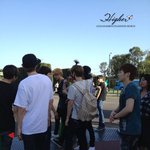 [시우민] 디즈니<b>랜드</b>가서 힘든 맏형ㅋㅋㅋㅋ