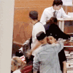 [EXO] 루민<b>사옥</b>짤이랑 러시아공항짤이랑 비슷한느낌이지 않아?