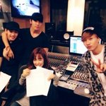 아이돌의 <b>녹음실</b> 사진 모음