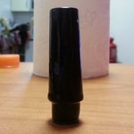 [이것좀봐줘] 프랜차이즈 치킨집 생맥주에서 <b>이물</b>(?) 나옴