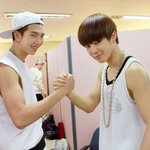 [방탄소년단] 지민아 긴장<b>타라</b>