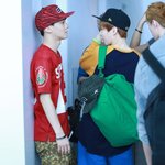 [시우민] 뒷<b>태도</b>너무이쁜우리애기ㅠㅠ