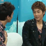 [시우민] 봉<b>황망</b> 인터뷰 민석이 나만좋나?ㅠㅠㅠㅠㅠ
