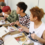 [비스트] 조용하댜~