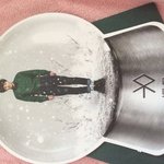 [시우민] <b>칭</b>구랑 등신대 교환 대성공한 이야기^^
