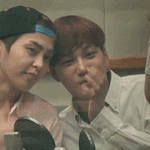 [시우민] 민석이 <b>손목</b>ㅠㅠㅠㅠㅠ