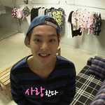 [시우민] 민석이 털모자 <b>리본</b>으로 묶은거 안나와서 아쉬웠어요ㅠㅠ